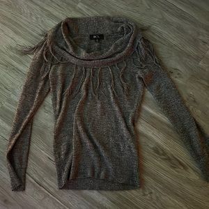 ✨5 for 25 Sale✨ Y2K BCX Fringe Sweater